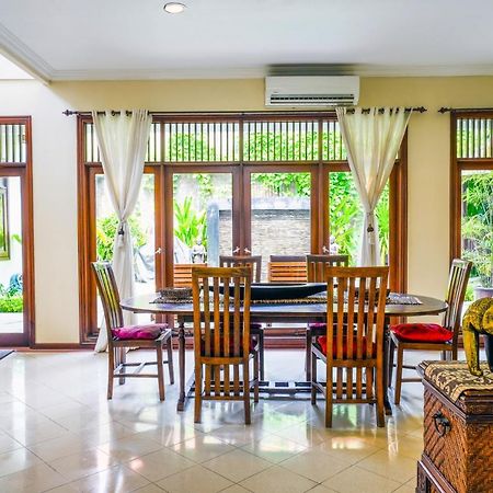 Villa Mica - Kuta - 5 Bedrooms - 5 Bathrooms - Great Location Extérieur photo